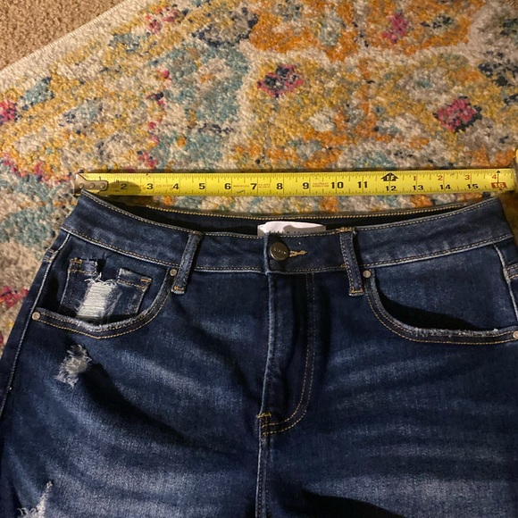 Risen jean shorts size large - Picture 10 of 10